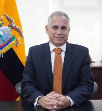 Ministro Juan Carlos Blum dice que Colombia reanudó venta energía a Ecuador a un precio ‘más asequible’