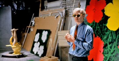 Andy Warhol: el profeta de la fama efímera y la cultura visual