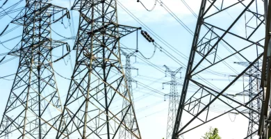 Ecuador reanuda la importación de energía desde Colombia a USD 0,33 por kilovatio-hora