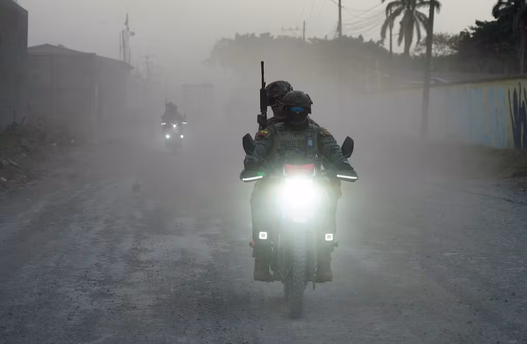 Escuadrón motorizado de las Fuerzas Armadas se suma a la lucha contra el crimen en Durán