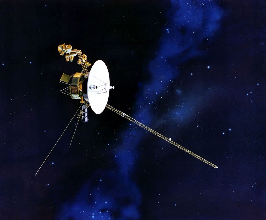 NASA salva a la Voyager 2: maniobra clave extiende su vida útil