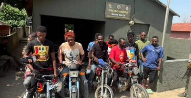 Ejército detiene a 15 haitianos indocumentados y retiene cuatro motocicletas en Dajabón