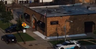 Descubren más de 50 cuerpos en descomposición en funeraria de Chicago