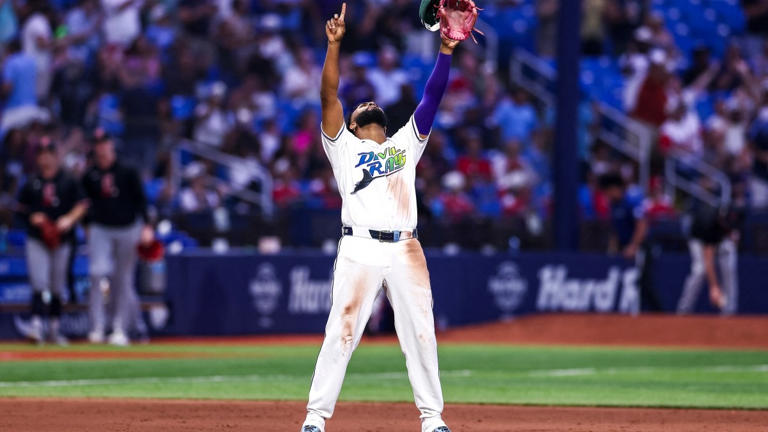 Junior Caminero primer dominicano en alcanzar los 30 jonrones