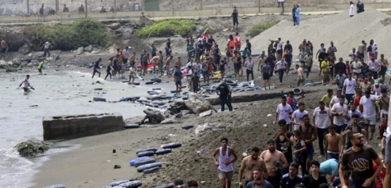 Ascienden a 67 los migrantes fallecidos tras cruces masivos hacia Ceuta