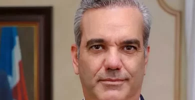 Abinader se suma al club de presidentes que presiden partidos