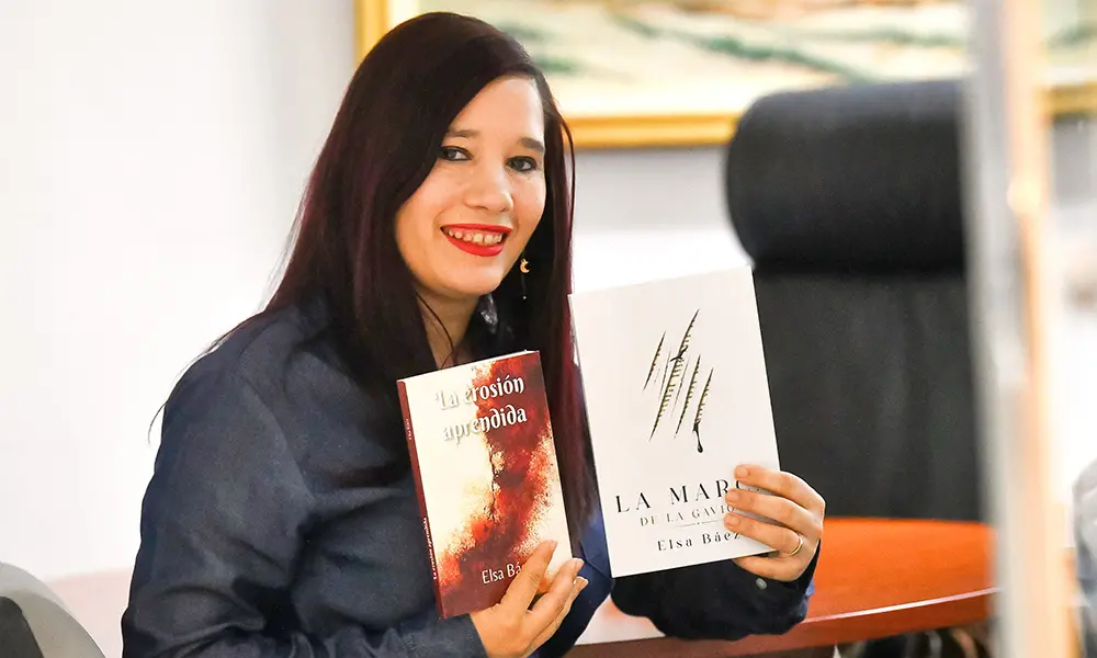 “Yo empecé escribiendo poesía, y todo lo guardaba”