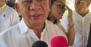 Ricardo de los Santos respalda el consenso durante la Asamblea Nacional del PRM