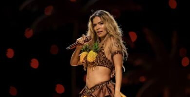 Karol G revela que las giras le hacen perder peso y obligan a ajustar su vestuario