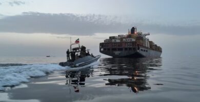 Irán impone seis condiciones a EE.UU. para reabrir el estrecho de Ormuz