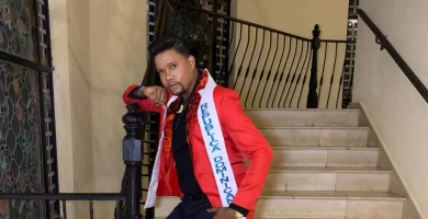 Humberto Linder responde a críticas por su corona