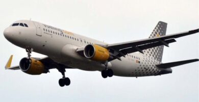 Eclipse solar desde las alturas: Vueling programa 11 vuelos para ver el fenómeno