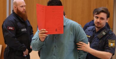 Condenan a cadena perpetua a hombre que arrolló una marcha sindical en Múnich