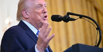 Trump niega escasez de municiones en EE. UU. y asegura que existen “cantidades masivas”