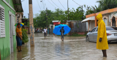 Indomet mantiene alerta para el Gran Santo Domingo y San Pedro de Macorís por riesgo de inundaciones