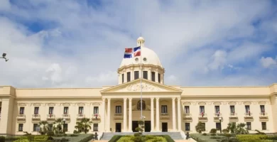Poder Ejecutivo dispone la extradición de dos dominicanos requeridos por EE.UU. por narcotráfico y lavado de activos