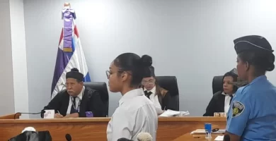 ¿Qué significa que una Corte revoque un auto de no ha lugar y qué ocurre después?