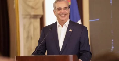 Abinader viaja a Colombia para participar en la toma de posesión de Abelardo de la Espriella