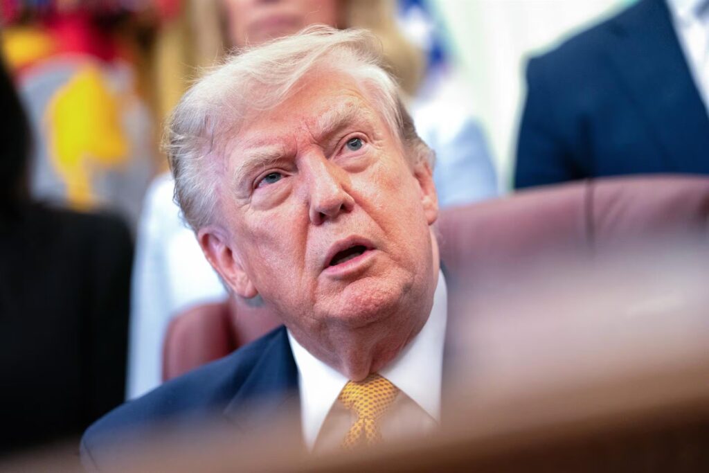 Trump reduce de 18 a 11 las vacunas infantiles recomendadas para todos los niños en EEUU