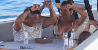 Stephanie Cayo gana el cariño de los hijos de Alejandro Sanz en paseo en yate