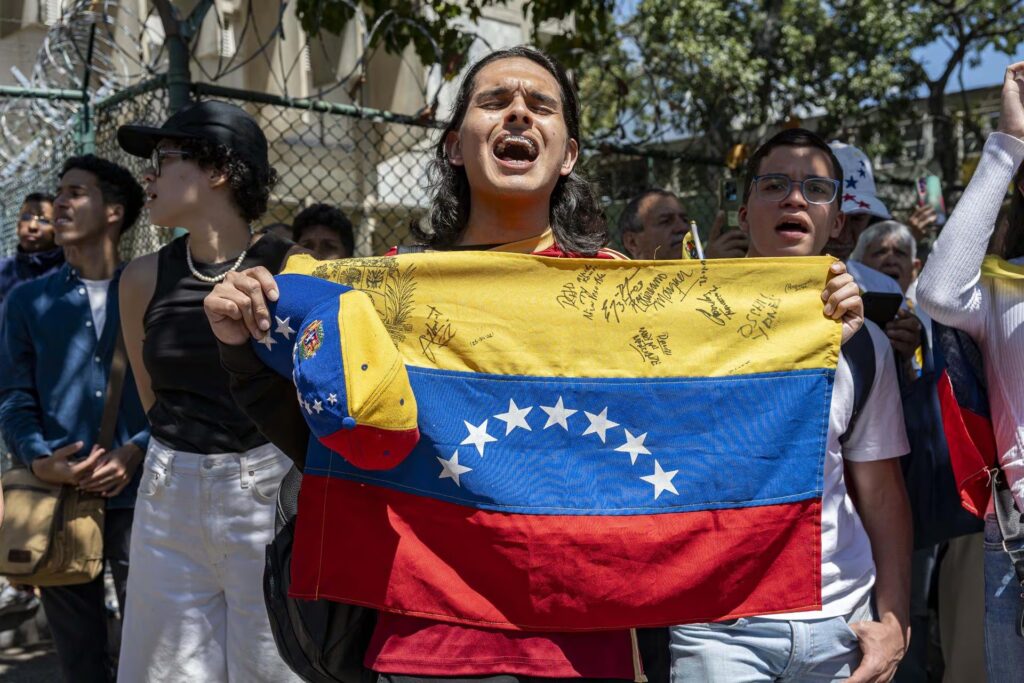 ONG denuncia «castigo extendido» a familias de presos políticos en Venezuela