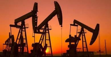 Precios del petróleo bajan ante menor preocupación por el suministro mundial