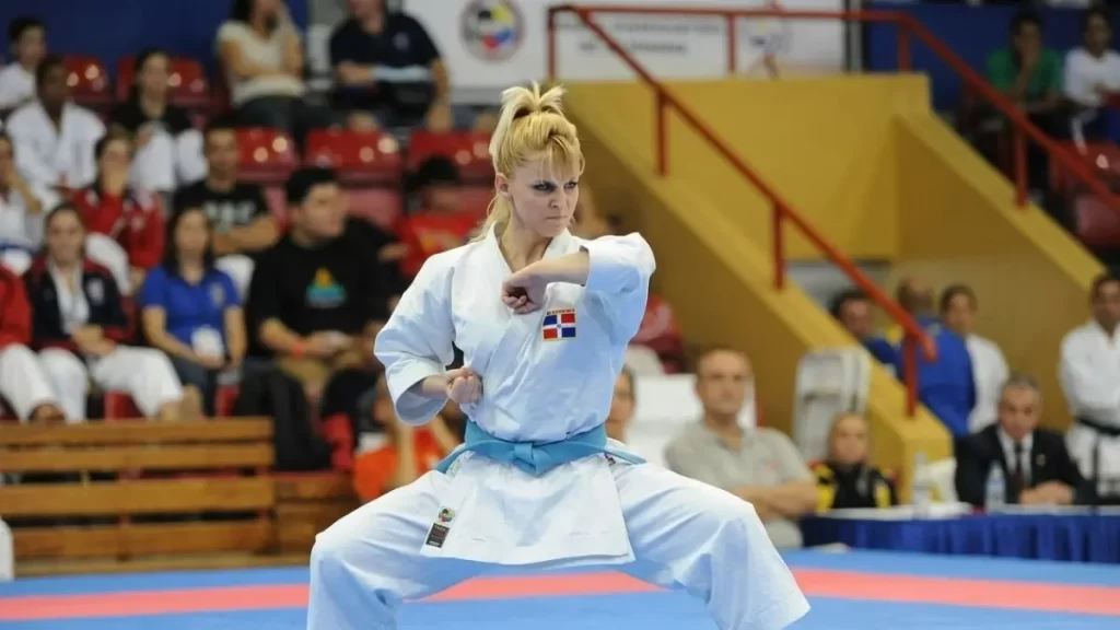 María Dimitrova extiende su legado con su sexta corona consecutiva