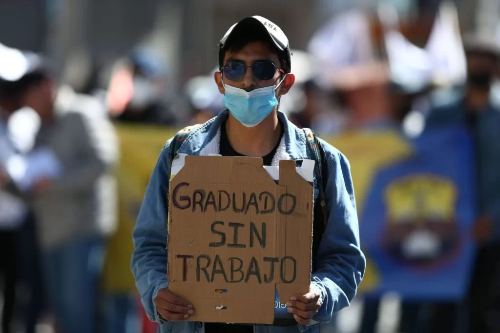INEC acumula retrasos en la publicación de cifras de empleo y pobreza sin informar las causas