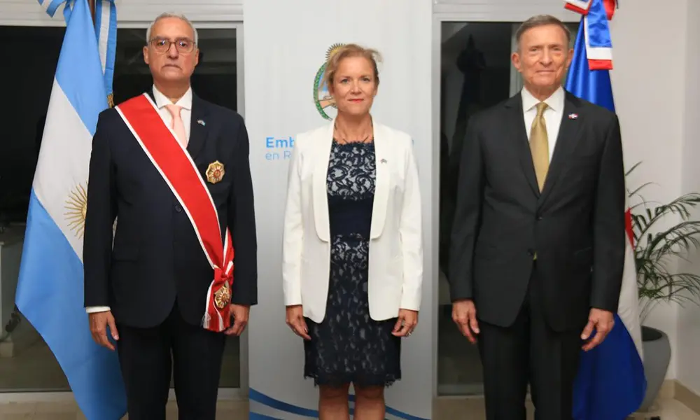Gobierno argentino reconce a Gustavo Hernando Castillo