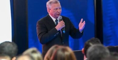 Doctor Leonardo Aguilera llega a su primer año en Banreservas trabajando con eficiencia, transparencia y enfocado en el desarrollo nacional