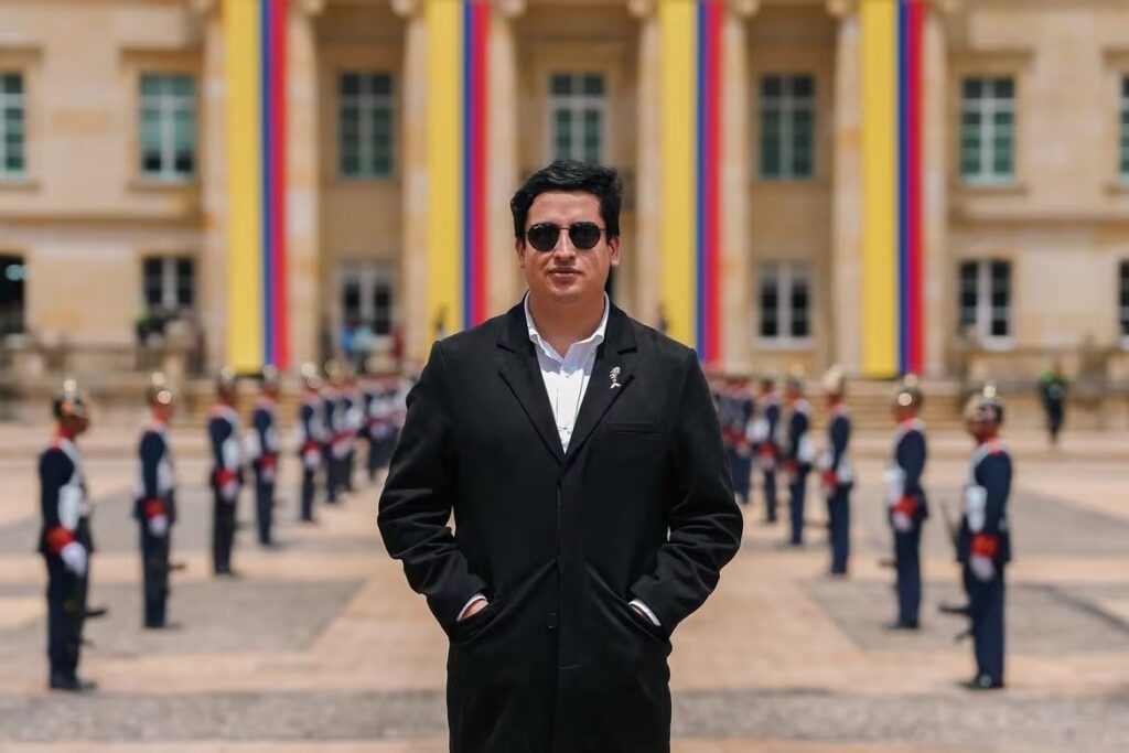 Exfuncionario de Petro se disculpa por difundir datos falsos sobre supuesto acuerdo político