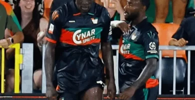 APORTÓ EN REMONTADA: Yeboah protagonista en la clasificación del Vneezia en Copa Italia