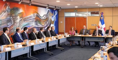 Valdez Albizu, Magín Díaz y Sanz Lovatón se reúnen con representantes de la ABA