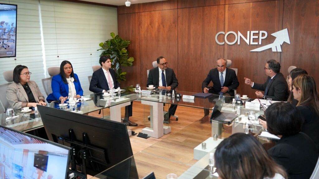 Ministerio de Justicia y CONEP fortalecen diálogo sobre Derechos Humanos