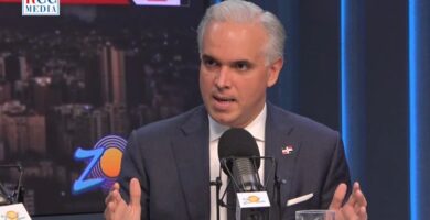 Ministro De Camps afirma que sistema educativo “le pertenece al país” y asegura que todo está listo para inicio de clases