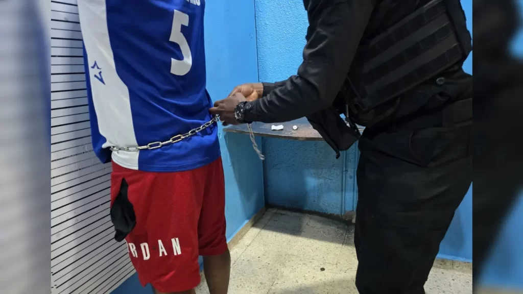 Detienen hombre en Santo Domingo Oeste requerido por EE. UU.