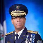 Abinader designa a Martín Miguel Tapia Sánchez como inspector general de la Policía Nacional