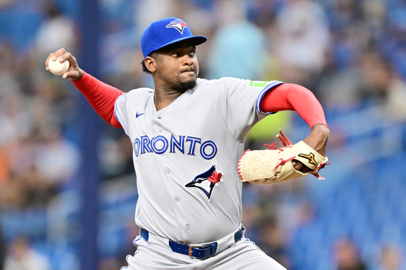 José Soriano cumple desde el montículo y Toronto vence a Tampa Bay