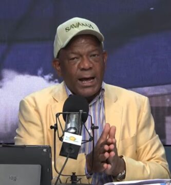 Julio Martínez Pozo pide a Cruz Cruz revelar los negocios que habría desmontado en la Policía Nacional