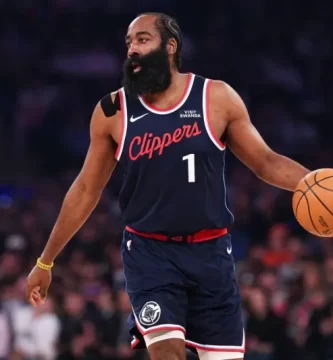 James Harden renueva con los Cleveland Cavaliers por tres temporadas