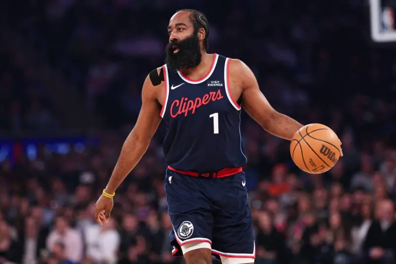 James Harden renueva con los Cleveland Cavaliers por tres temporadas