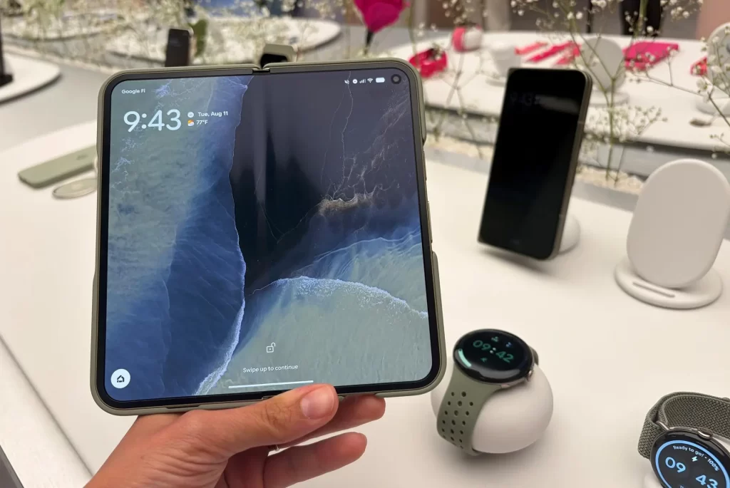 Celulares con IA de Google, ChatGPT para adolescentes y más clics tecnológicos de América