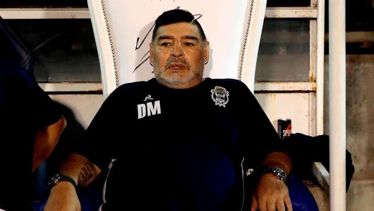 Maradona padecía enfermedad renal crónica desde hacía años, según perito