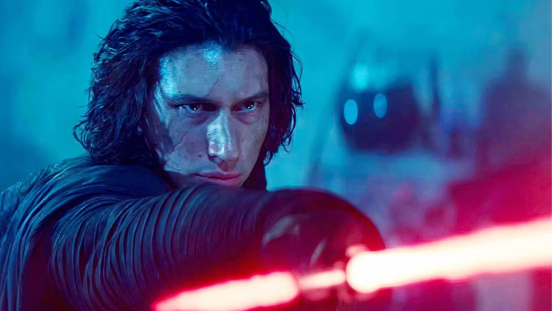 El sable l&aacute;ser de Kylo Ren presenta una hoja inestable y dos salidas laterales, vinculadas a una concentraci&oacute;n deficiente del cristal (Cr&eacute;ditos: Lucasfilm)