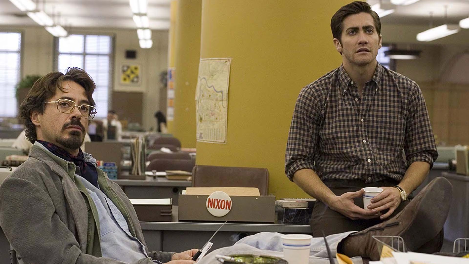 Robert Downey Jr. y Jake Gyllenhaal en 'Zodiac'. (Warner Bros.)