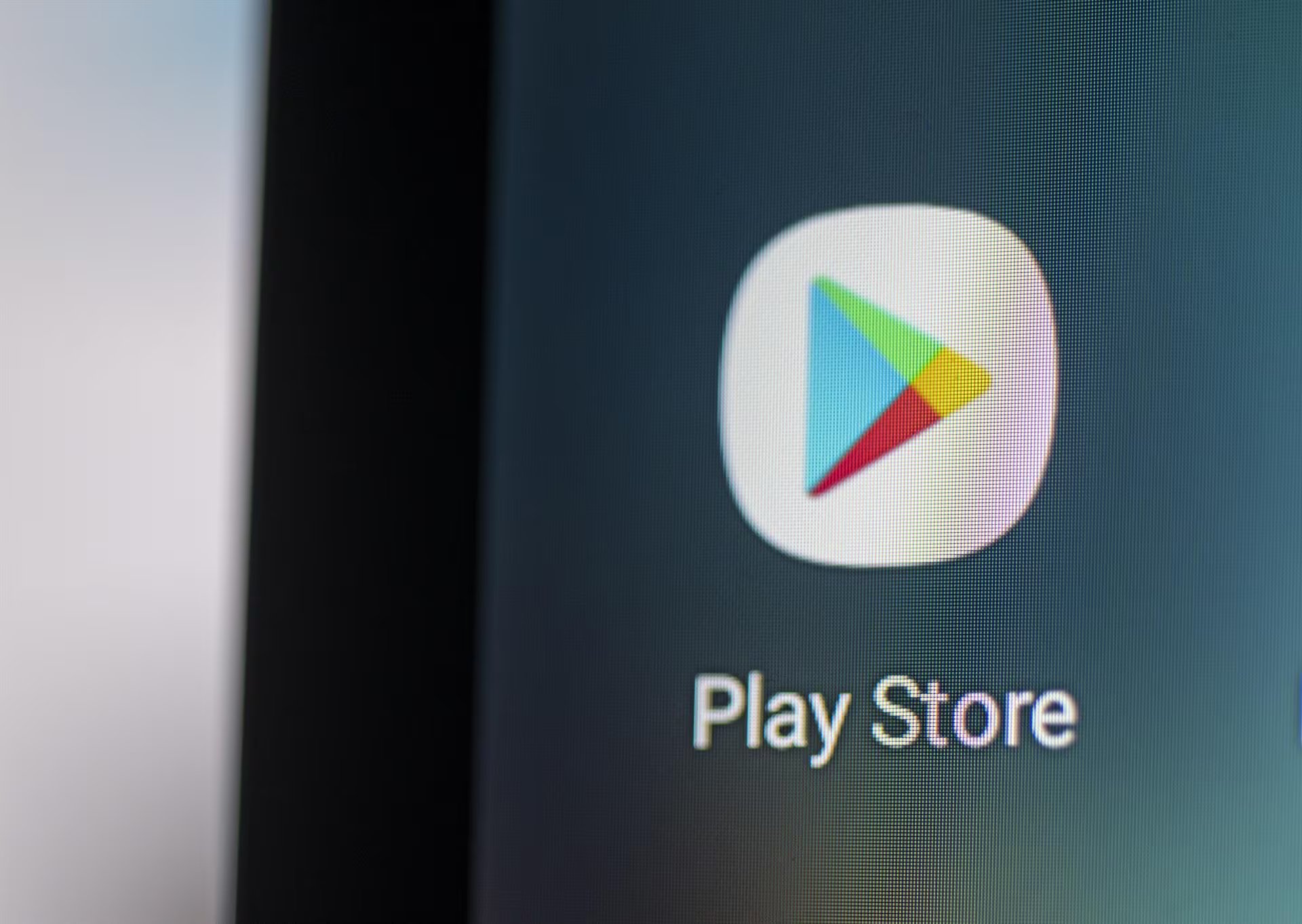 Eliminar la caché y los datos de Google Play Store, así como gestionar la cuenta de Google, puede resolver errores frecuentes en la instalación. (Foto: Europa Press)
