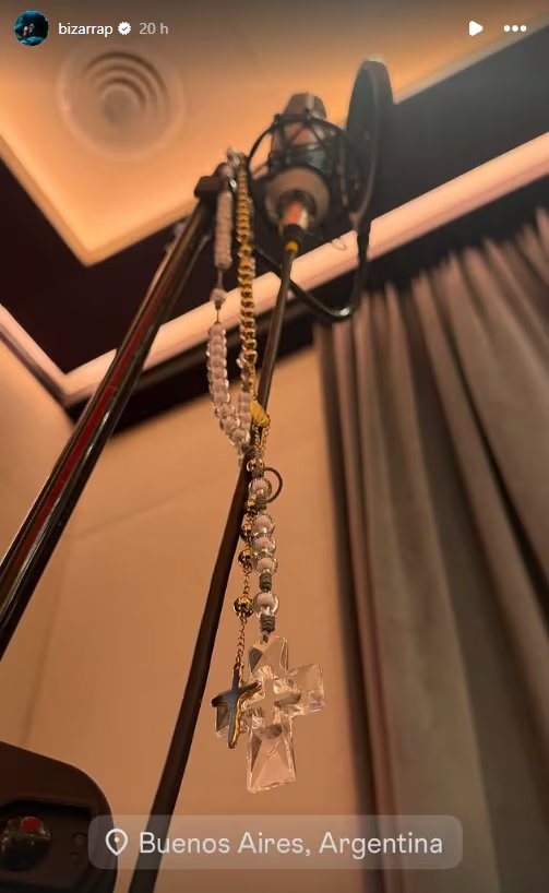 Desde su estudio, Bizarrap hizo una publicación que llamó la atención de sus seguidores (Instagram)