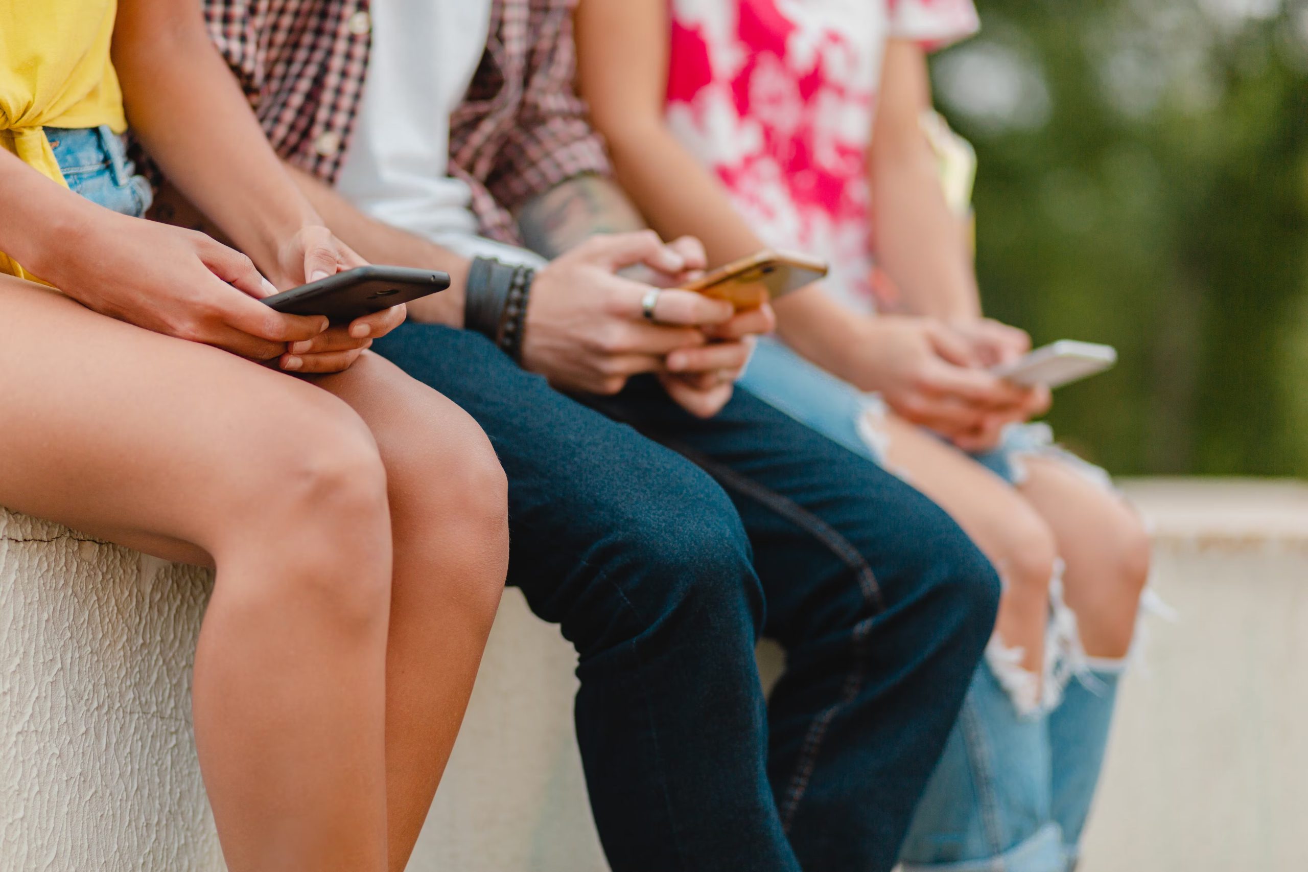 La demanda eval&uacute;a si Meta actu&oacute; de manera deliberada para captar menores y si adopt&oacute; medidas concretas para frenar su registro en redes sociales (Freepik)